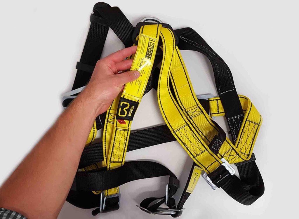 Safety Harness Inspections - What's the Law? | Leachs Blog