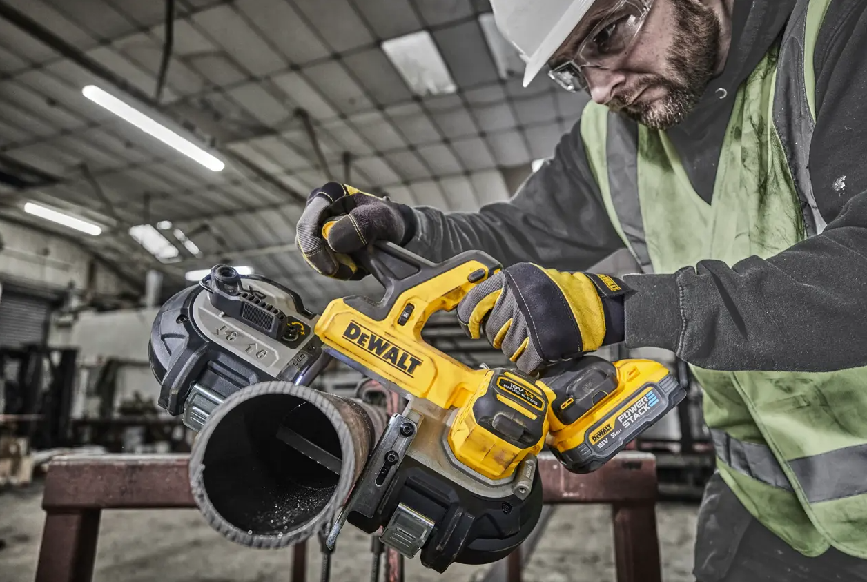 DeWALT 18V XR® Brushless Mid-Size Bandsaw (Tool Only)