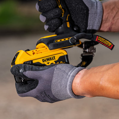 DeWalt Scaffolding Tethered Impact Wrench Kit