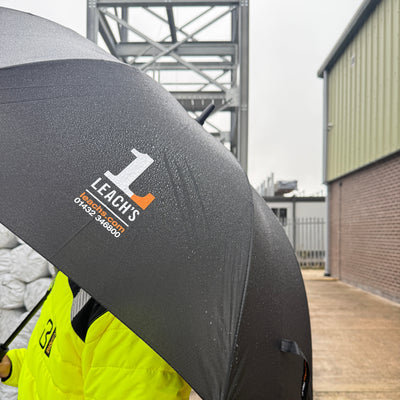 Leach’s Deluxe Umbrella with Sleeve (GIFT)