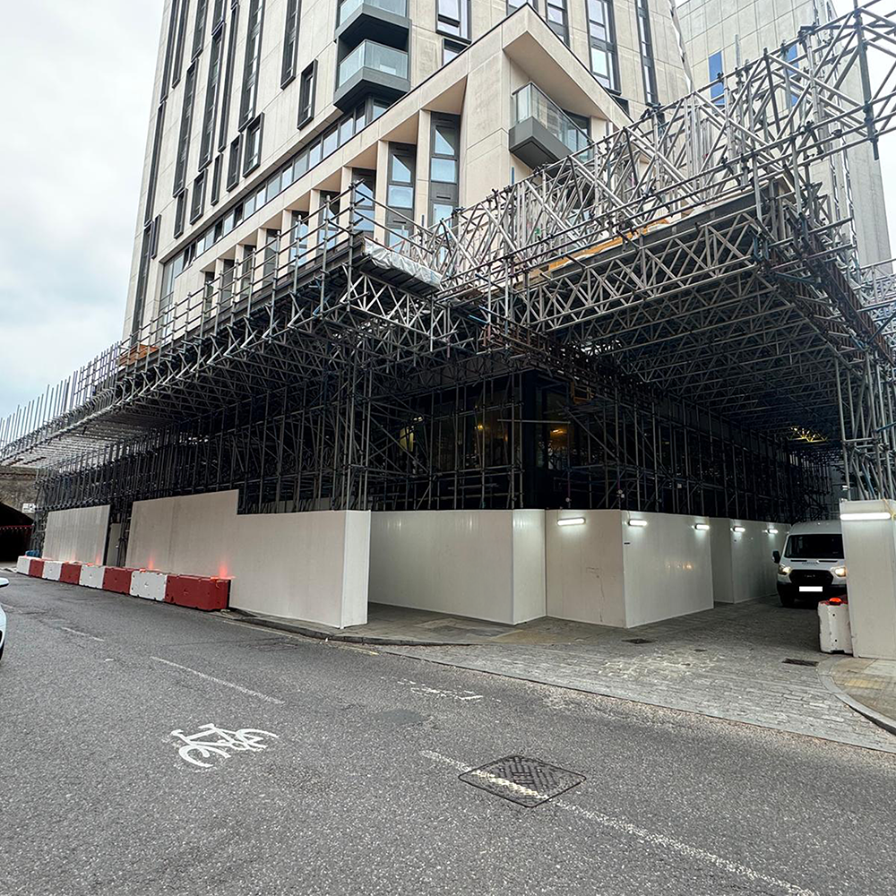 BIGBEN Superhoard Recyclable PVC Scaffold Hoarding – 2.4m x 500mm