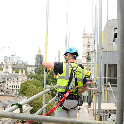 Scaffolder wearing BIGBEN Scaffolding Harness